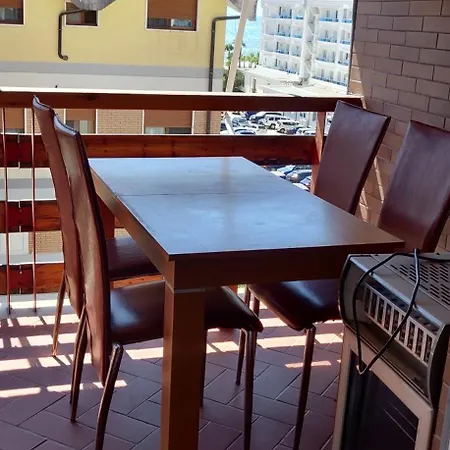 Sea View Ermir Apartman *