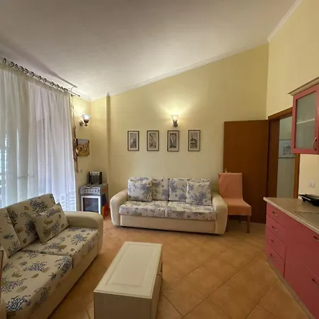 Sea View Ermir Apartment *